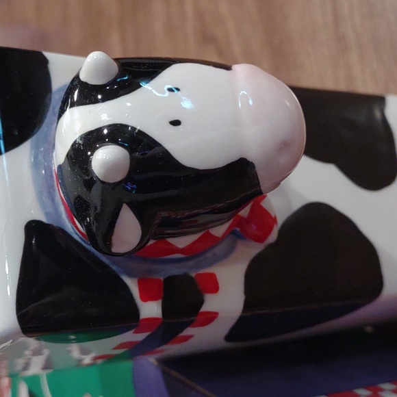 NIB Russ Clem 'n Clara novelty pitcher - Picture 2 of 8